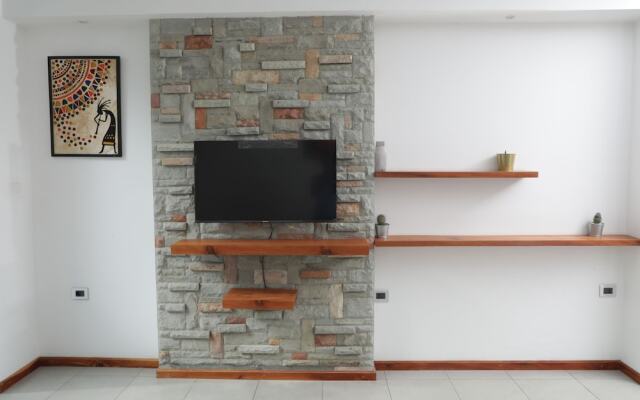 Villa Alpha International Hotel