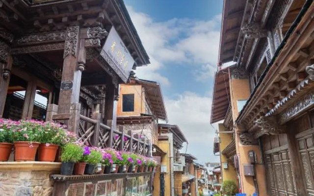 Xiangge Huangfu Holiday Hotel – Exterior – Shangri-La