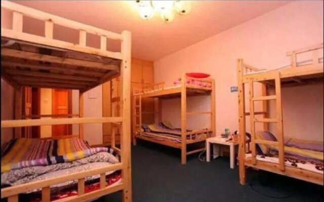 Xiaota Nanshan Youth Hostel – Guest Rooms – Chengdu