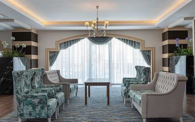 Simurg Halal Luxury Hotel