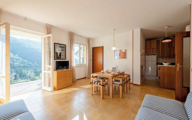 Peaceful Apartment In Deiva Marina