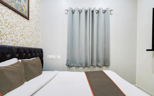 Hotel O Blue Iris A Grandure.