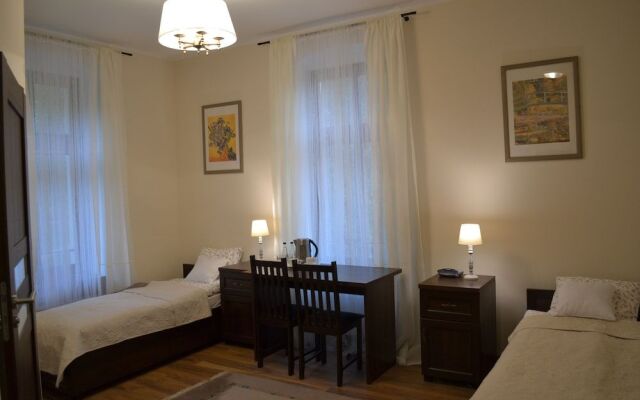 Hotel Charlotta