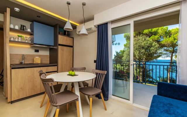 Verudela Beach & Villa Resort