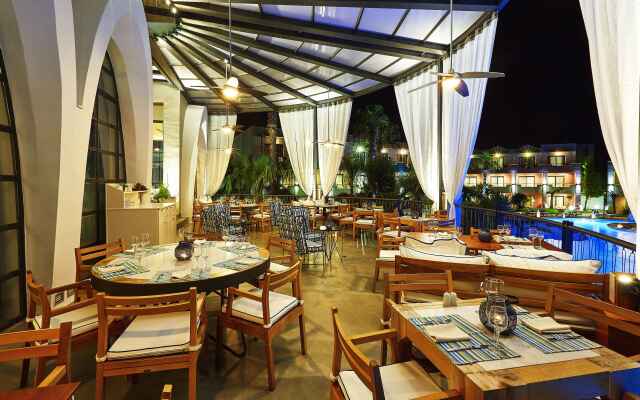 Ilio Mare Resort Hotel
