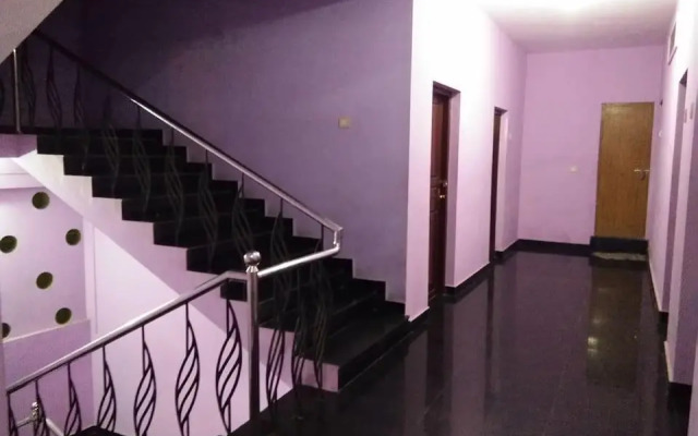 Sreeja Inn