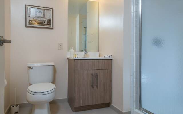 HomeAway Luxury Apartments at Newport