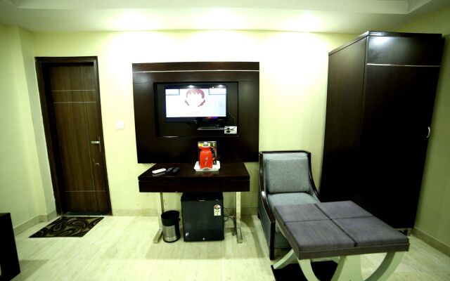 Hotel Raj Villa