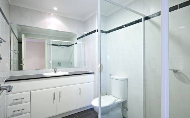 Breakwater Apartment, Unit 104/2 Messines Street