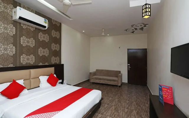 OYO 2855 Hotel Sanskriti Greens