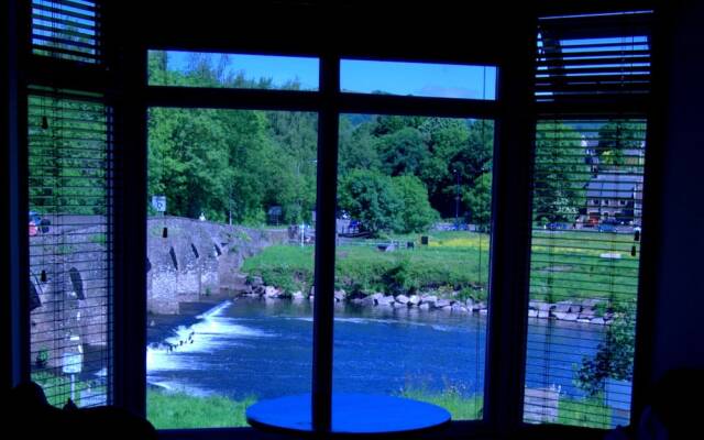 The Bridge Inn