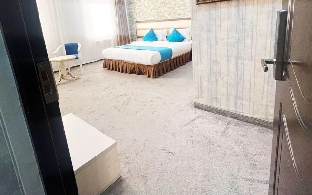 Globus Hotel Tashkent