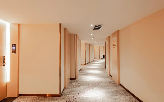 Lavande Hotel(near Changsha Avenue Subway Station, South High-Speed Rail Station