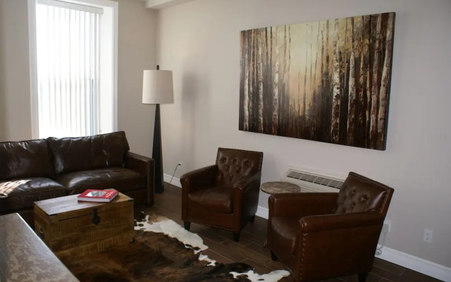 Western Hotel & Executive Suites