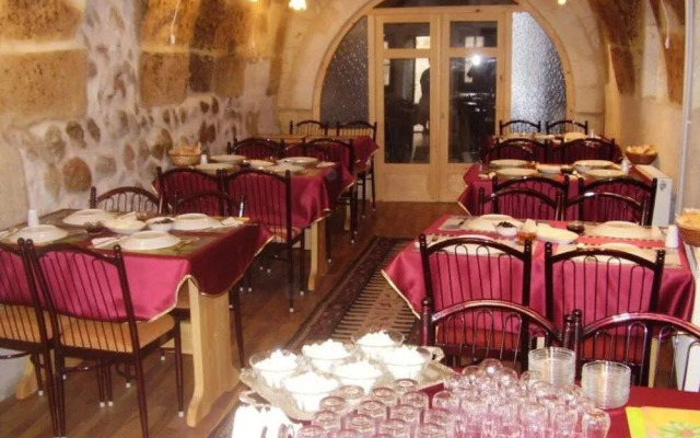 Tokmak Guest House