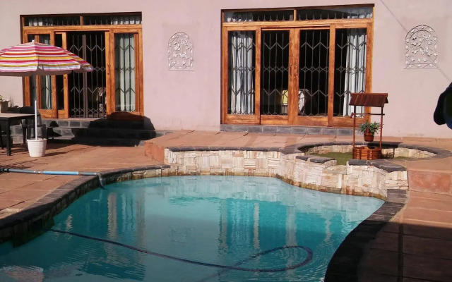 Abafazi Guest House