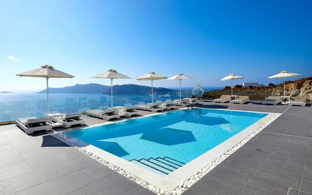 Oia Suites