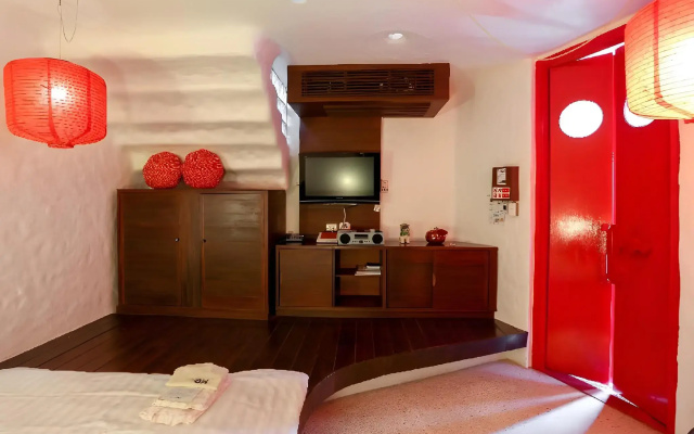 Mo Rooms