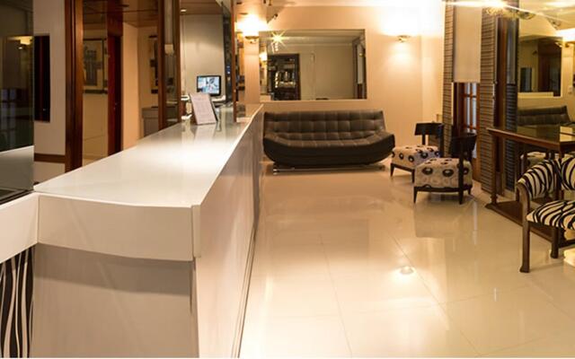 Parana Hotel Plaza Jardín