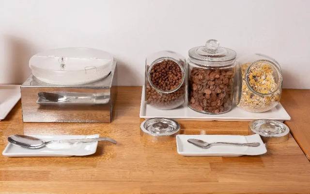 Nana Angela Apartments