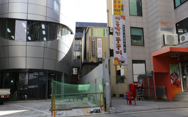 Philstay Myeongdong Boutique - Hostel