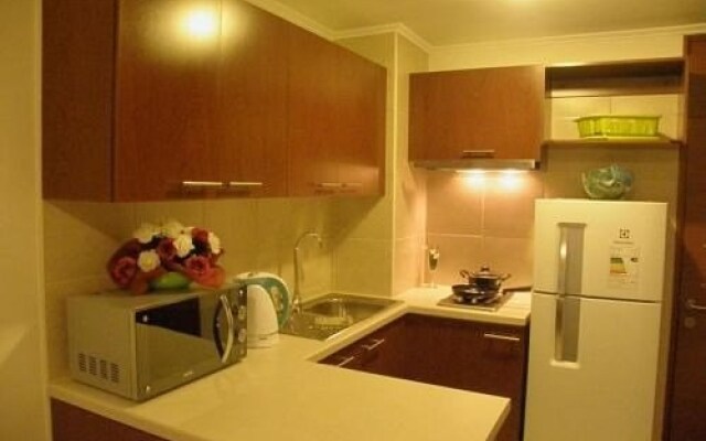 YQ Santiago Suites