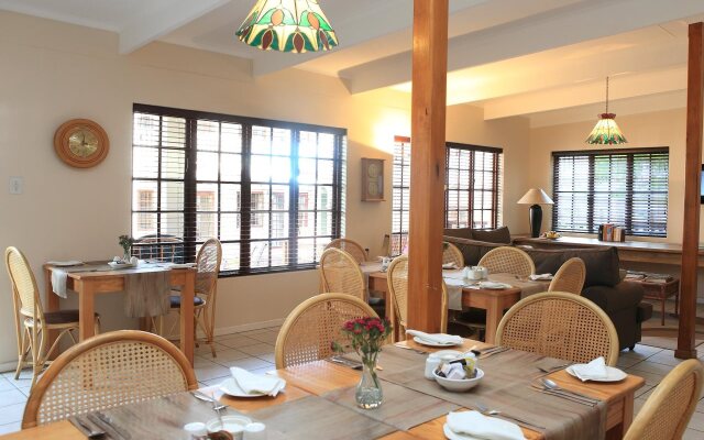 Loerie Guest Lodge
