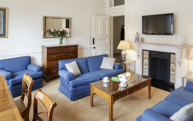 No 1 The Mansions by Mansley Serviced Apartments