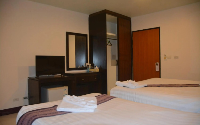 Patong Moon Inn Guesthouse