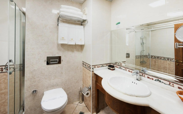 Seven Hills Hotel - Special Class