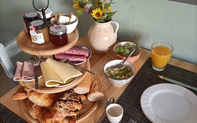 L ancien Cafe - Luxury Suites and Gites