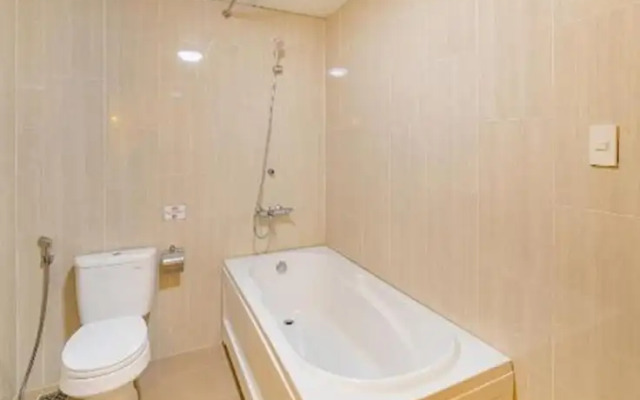 Simmi 4 Hotel & Apartment Near SECC