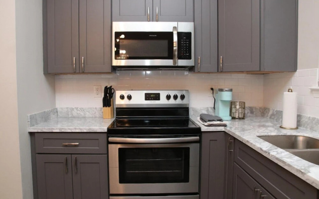 Stunning New Home Mins to Frenchquarter & Downtown