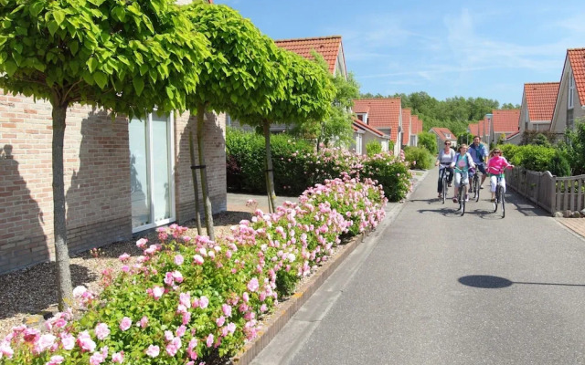 Holiday Home in Zeebad Near the Beach