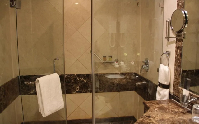 Отель Al Shohada by Palm Rich Makkah