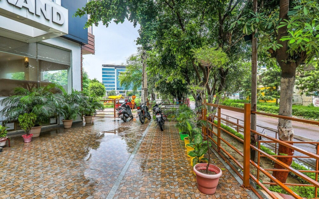 Fabhotel Surya Grand