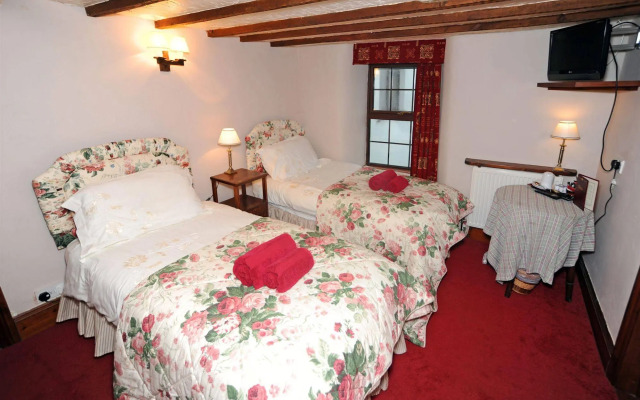 The West Country Inn
