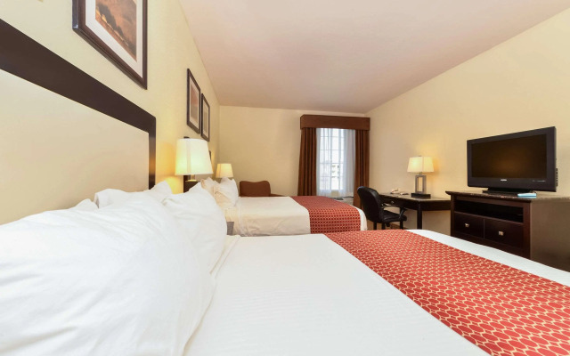 Express Inn & Suites