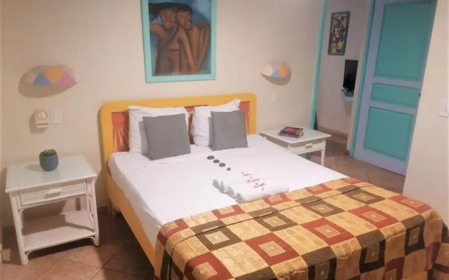 Las Palmas Residence