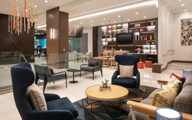 Home2 Suites By Hilton Denver Downtown Convention