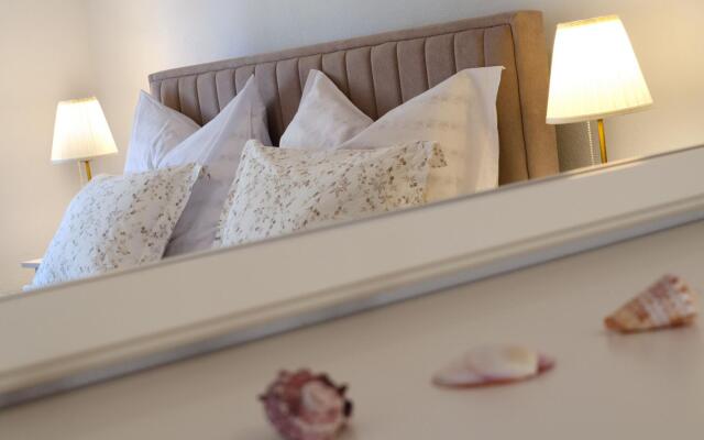 House Deja Blue in Orebic