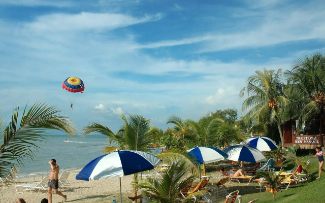 Rainbow Paradise Beach Resort