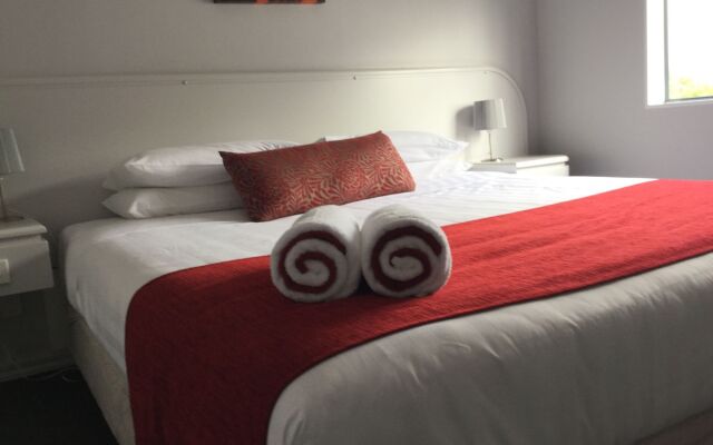 Aubyn Court Spa Motel