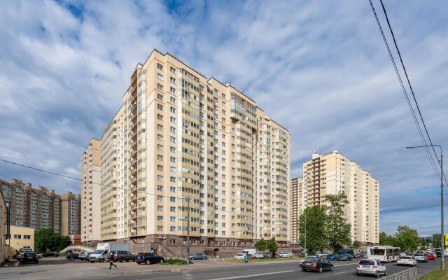 SutkiLive (SutkiLive) on Babushkina Street