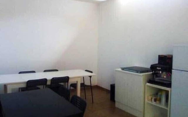 Escuela de Surf y Hostel Baldaio