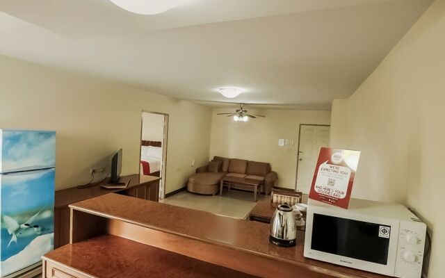Nida Rooms Room Thetavee Suan Luang at Srinakarin Ville