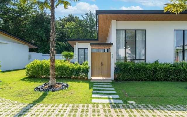 The Season Resort Rayong