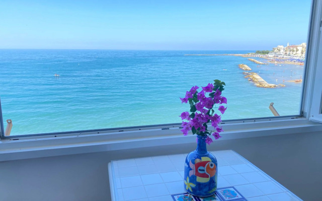 Attico Il Gabbiano (Centralissimo Porto di Anzio)