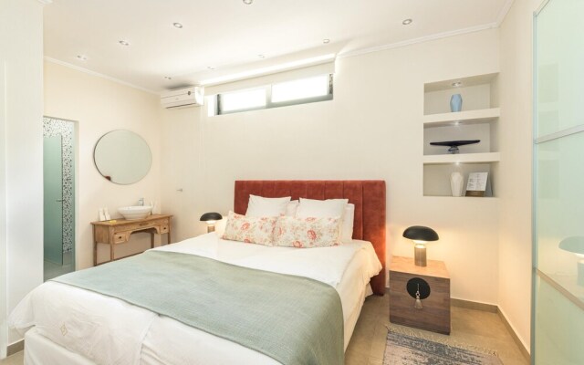 Villa Jamila by Cura Villas Collection