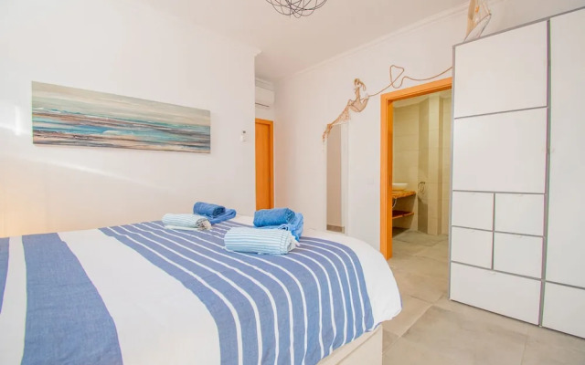 Kizi in Carvoeiro With 1 Bedrooms and 1 Bathrooms